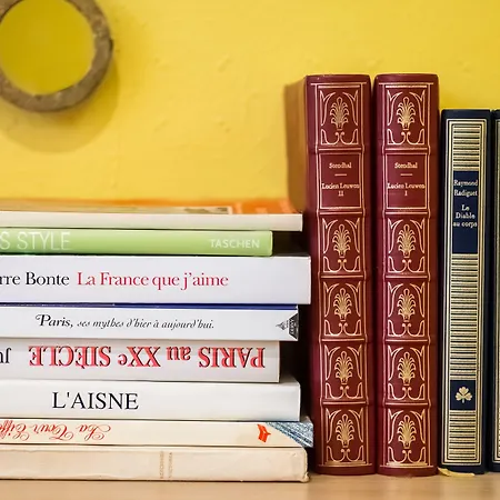 34b アストテル パリ