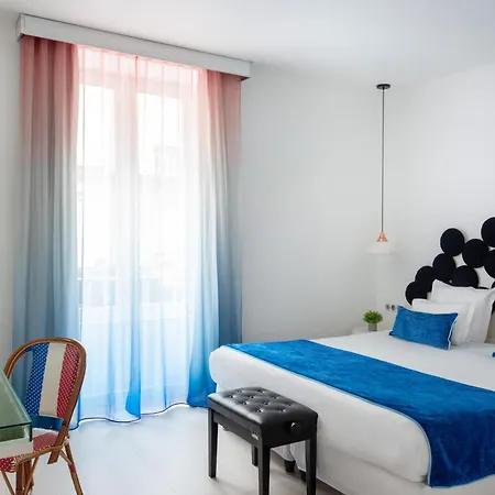 34b - Astotel 3*