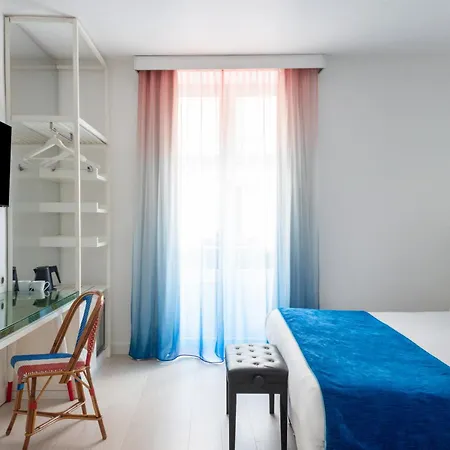 34b - Astotel Отель