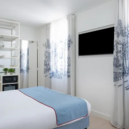 34b - Astotel Отель Париж
