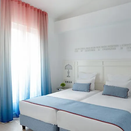 34b - Astotel Париж