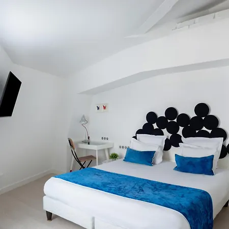 34b - Astotel 3*