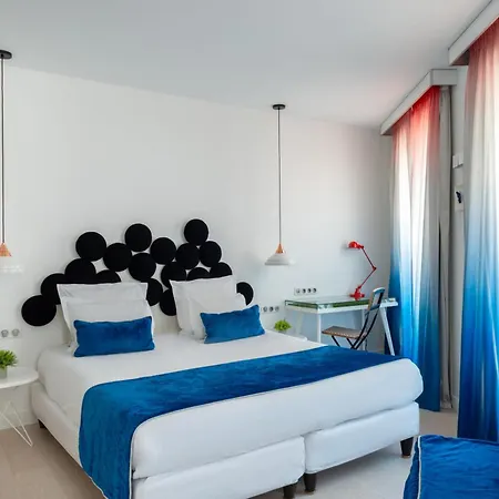 Отель 34b - Astotel 3*