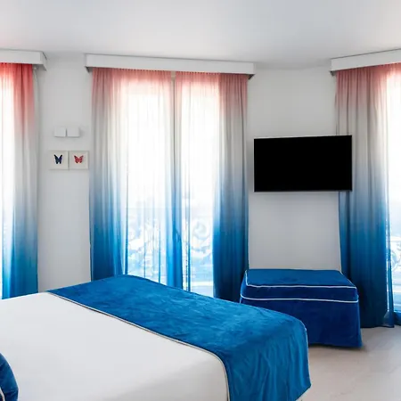 34b - Astotel 3*