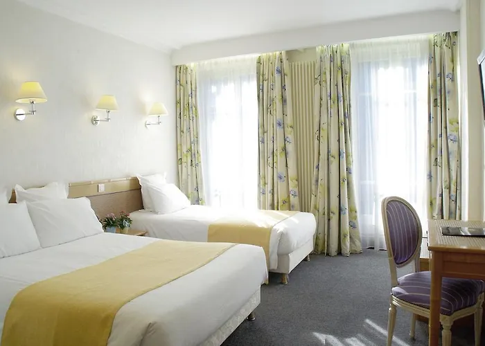 Hotel 34b - Astotel 3*