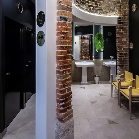 34 بي - أستوتل 3*